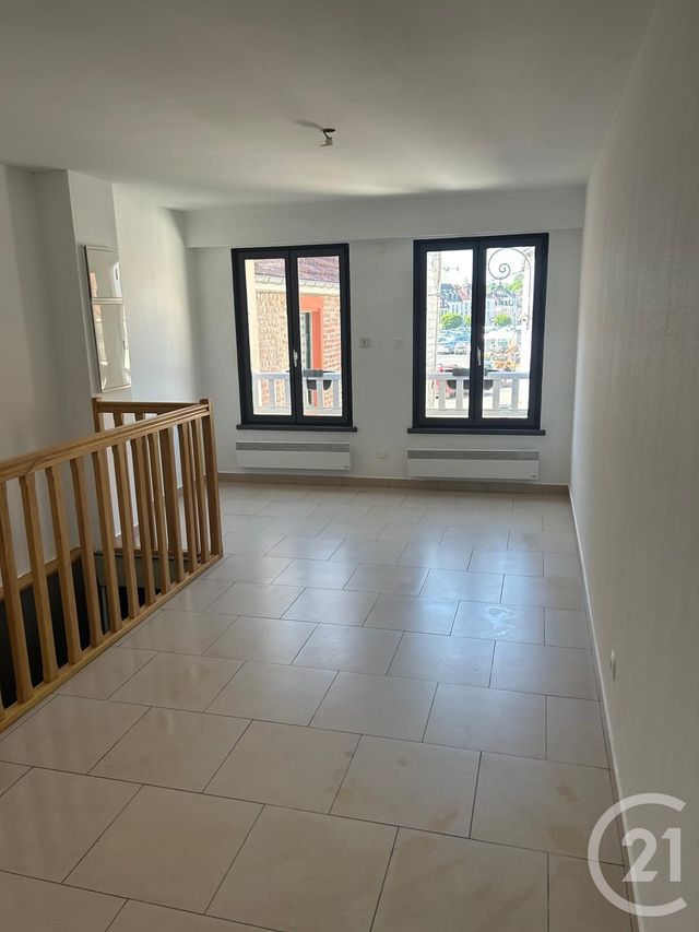 Appartement F4 à louer - 4 pièces - 82.85 m2 - MONTREUIL - 62 - NORD-PAS-DE-CALAIS - Century 21 Les 3 Vallées