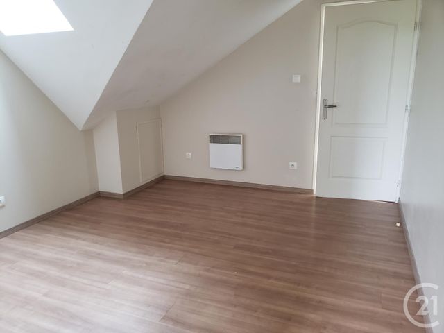 Appartement F4 à louer - 4 pièces - 82.85 m2 - MONTREUIL - 62 - NORD-PAS-DE-CALAIS - Century 21 Les 3 Vallées