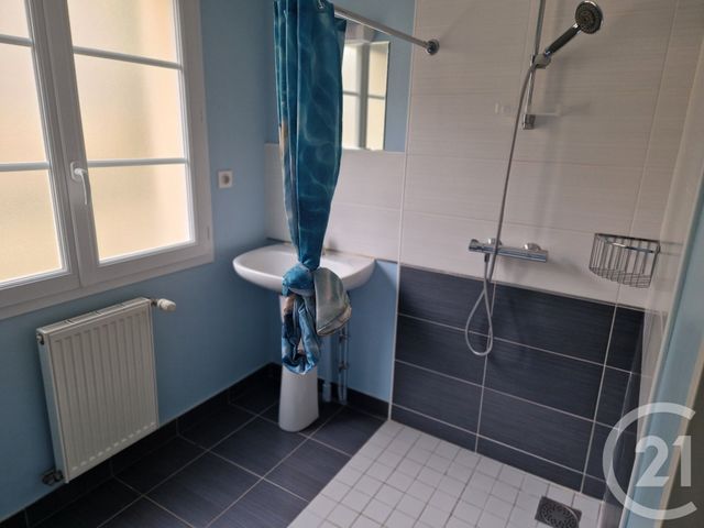 Appartement à louer - 5 pièces - 97.55 m2 - WAILLY BEAUCAMP - 62 - NORD-PAS-DE-CALAIS - Century 21 Les 3 Vallées