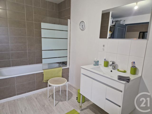 Appartement à louer - 4 pièces - 83.17 m2 - ISQUES - 62 - NORD-PAS-DE-CALAIS - Century 21 Les 3 Vallées