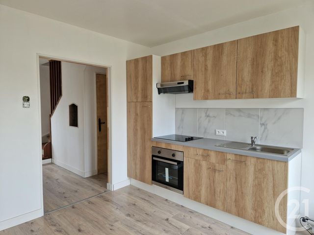 maison à louer - 6 pièces - 80.3 m2 - BEAURAINVILLE - 62 - NORD-PAS-DE-CALAIS - Century 21 Les 3 Vallées