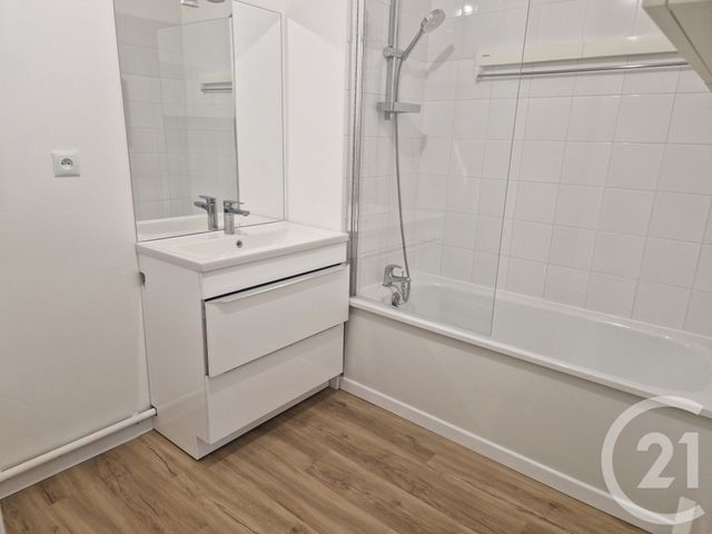 Appartement F3 à louer - 3 pièces - 72.0 m2 - MONTREUIL SUR MER - 62 - NORD-PAS-DE-CALAIS - Century 21 Les 3 Vallées