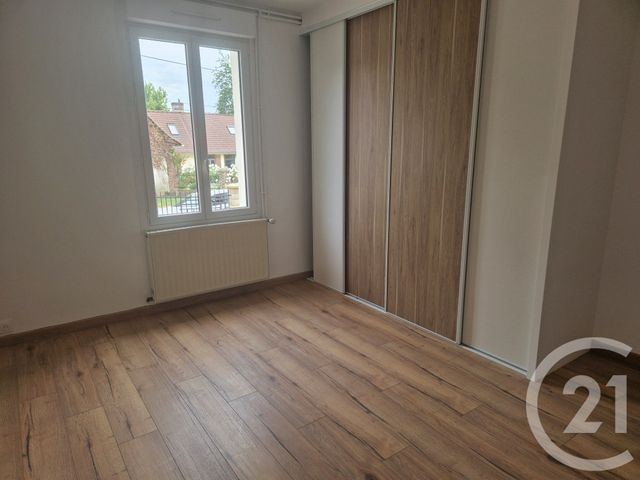 maison à louer - 4 pièces - 110.0 m2 - MARLES SUR CANCHE - 62 - NORD-PAS-DE-CALAIS - Century 21 Les 3 Vallées