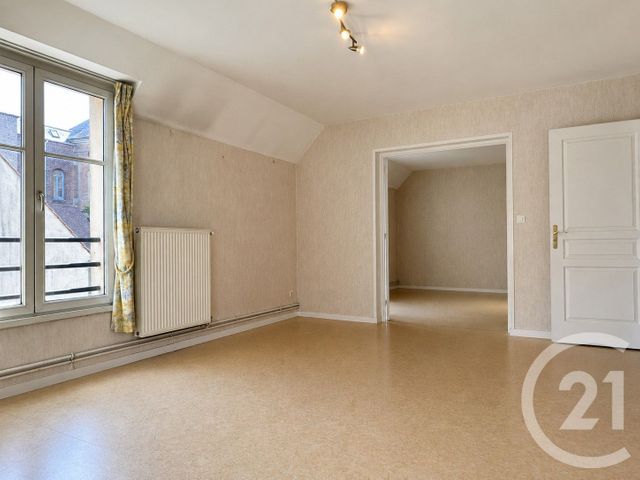 Appartement F4 à vendre - 5 pièces - 100.07 m2 - MONTREUIL SUR MER - 62 - NORD-PAS-DE-CALAIS - Century 21 Les 3 Vallées