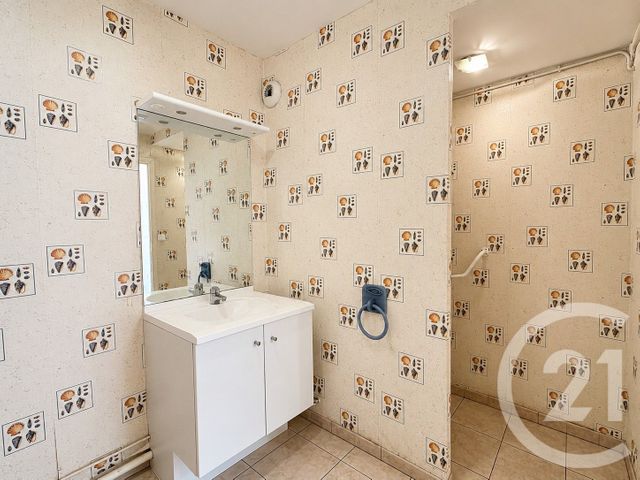 Appartement F4 à vendre - 5 pièces - 100.07 m2 - MONTREUIL SUR MER - 62 - NORD-PAS-DE-CALAIS - Century 21 Les 3 Vallées