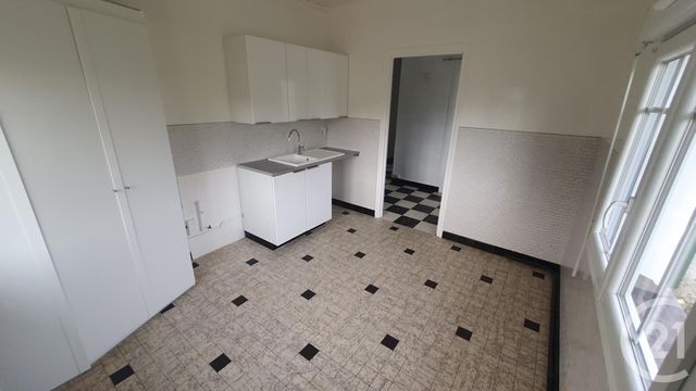 maison à louer - 4 pièces - 74.2 m2 - BEAURAINVILLE - 62 - NORD-PAS-DE-CALAIS - Century 21 Les 3 Vallées