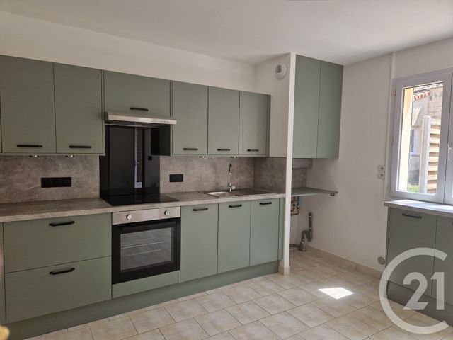 maison à louer - 6 pièces - 160.0 m2 - MONTREUIL SUR MER - 62 - NORD-PAS-DE-CALAIS - Century 21 Les 3 Vallées