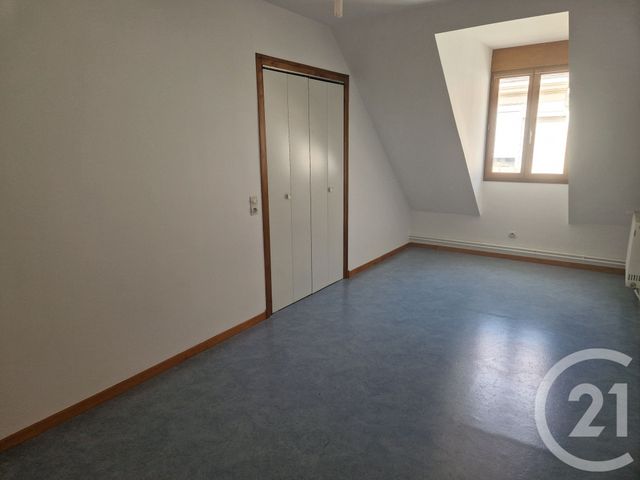 maison à louer - 6 pièces - 160.0 m2 - MONTREUIL SUR MER - 62 - NORD-PAS-DE-CALAIS - Century 21 Les 3 Vallées
