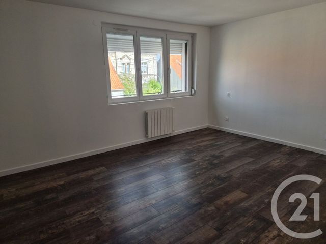 Appartement à louer - 4 pièces - 97.45 m2 - MARESQUEL ECQUEMICOURT - 62 - NORD-PAS-DE-CALAIS - Century 21 Les 3 Vallées